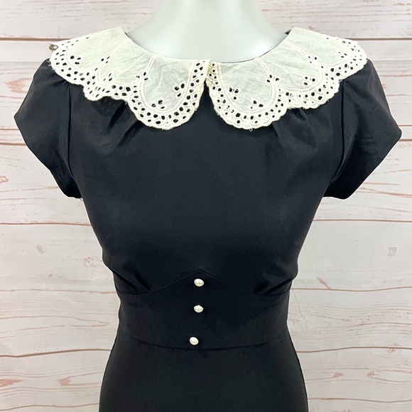 Stop Staring Dutchess Pearl Eyelet Lace Peter Pan Collar Retro Wiggle Dress - Picture 4 of 11